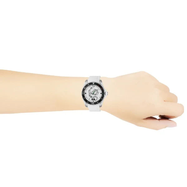 Gucci Dive Quartz White Dial White Rubber Strap Watch - YA136330