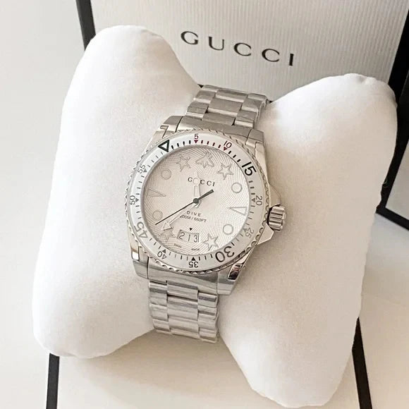 Gucci Dive Quartz White Dial Silver Steel Strap Watch - YA136336
